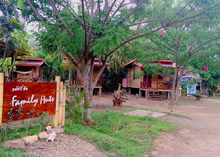 Family Hut Pai